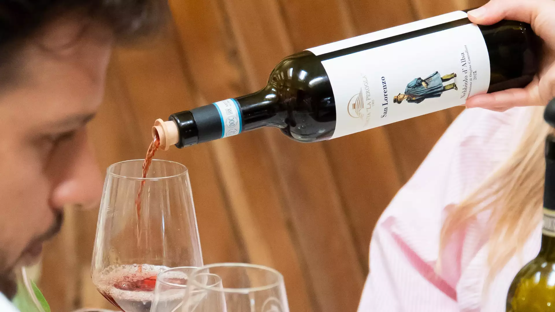 Immagine visita Degustazione vini prestigio cantina Tenuta La Pergola