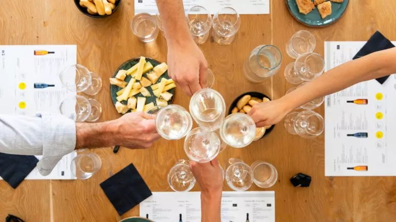 Immagine visita DEGUSTAZIONE PROSECCO + STUZZICHINI cantina Cantina Cartizze PDC