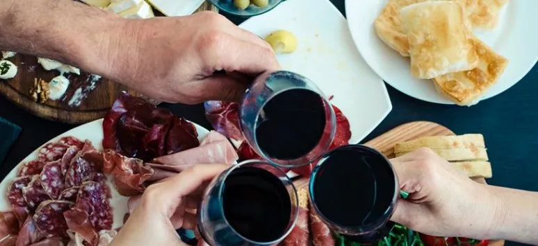 Immagine visita Visita con degustazione 4 calici e light lunch cantina Cantina Sociale Quistello Immagine visita Visita con degustazione 4 calici e light lunch cantina Cantina Sociale Quistello