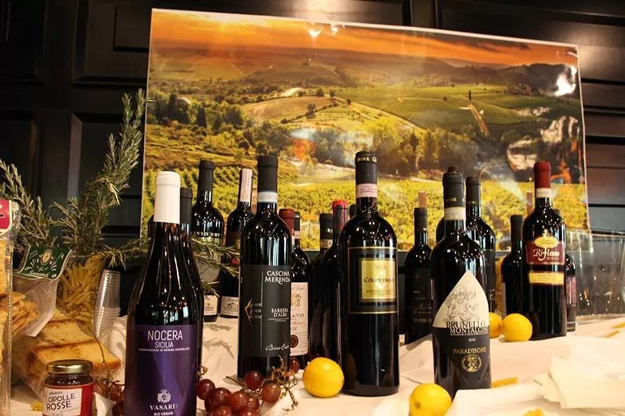 Immagine La storia di Còlpetrone in tutti i suoi vini 9 Immagine La storia di Còlpetrone in tutti i suoi vini 9