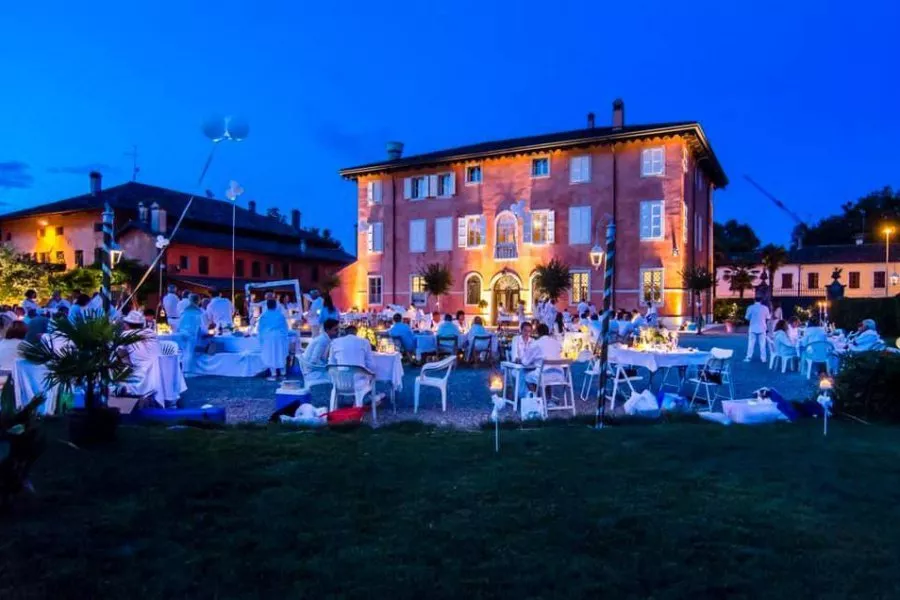 Immagine Aperitivo nel Parco 13 Immagine Aperitivo nel Parco 13