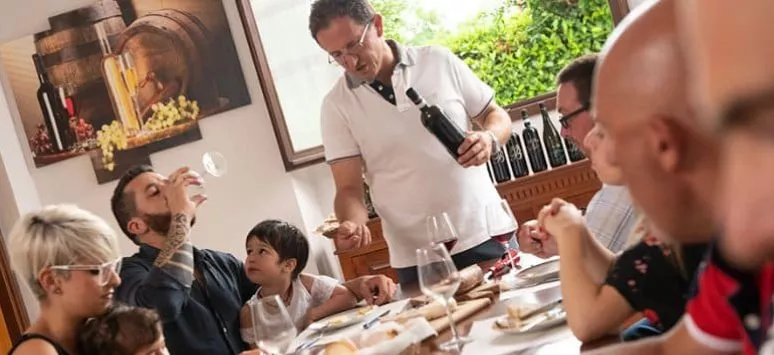 Immagine visita Visita con Degustazione Esclusiva cantina Cascina Fontanette Immagine visita Visita con Degustazione Esclusiva cantina Cascina Fontanette