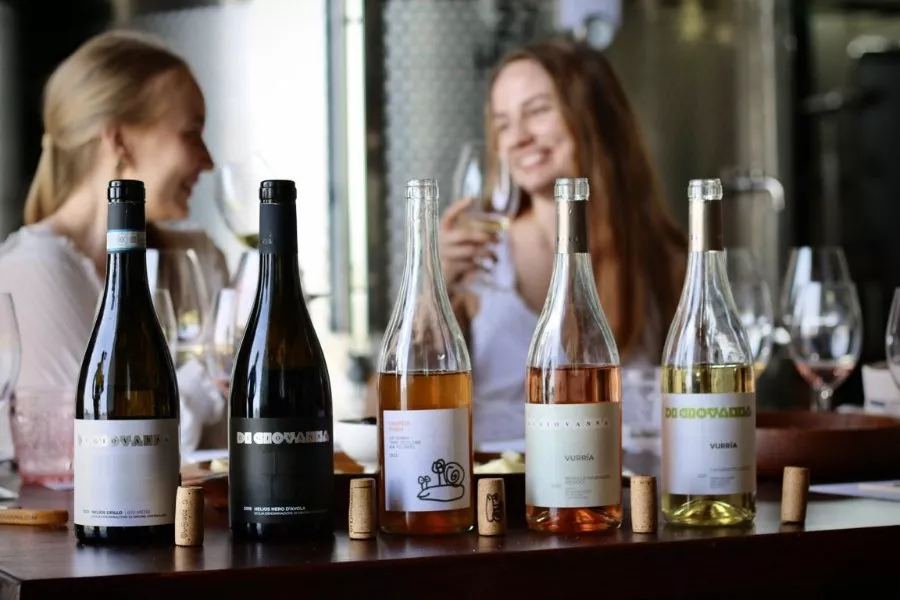 Immagine Tour + Degustazione di 5 vini  + Olio Evo e Prodotti Gourmet Siciliani 6