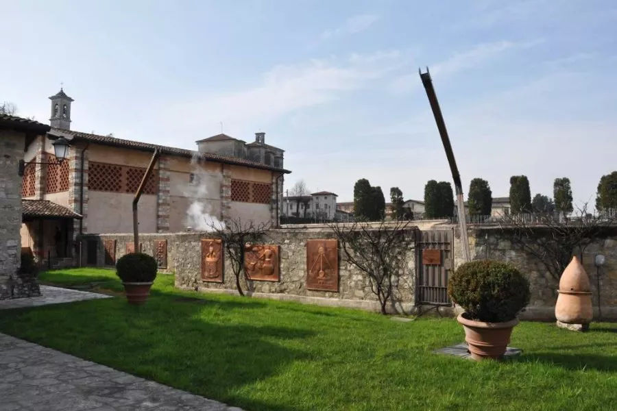 Immagine Borgo Antico San Vitale-Distillerie Franciacorta Spa 9 Immagine Borgo Antico San Vitale-Distillerie Franciacorta Spa 9