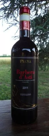 Bottiglia Barbera d’Asti D.O.C.