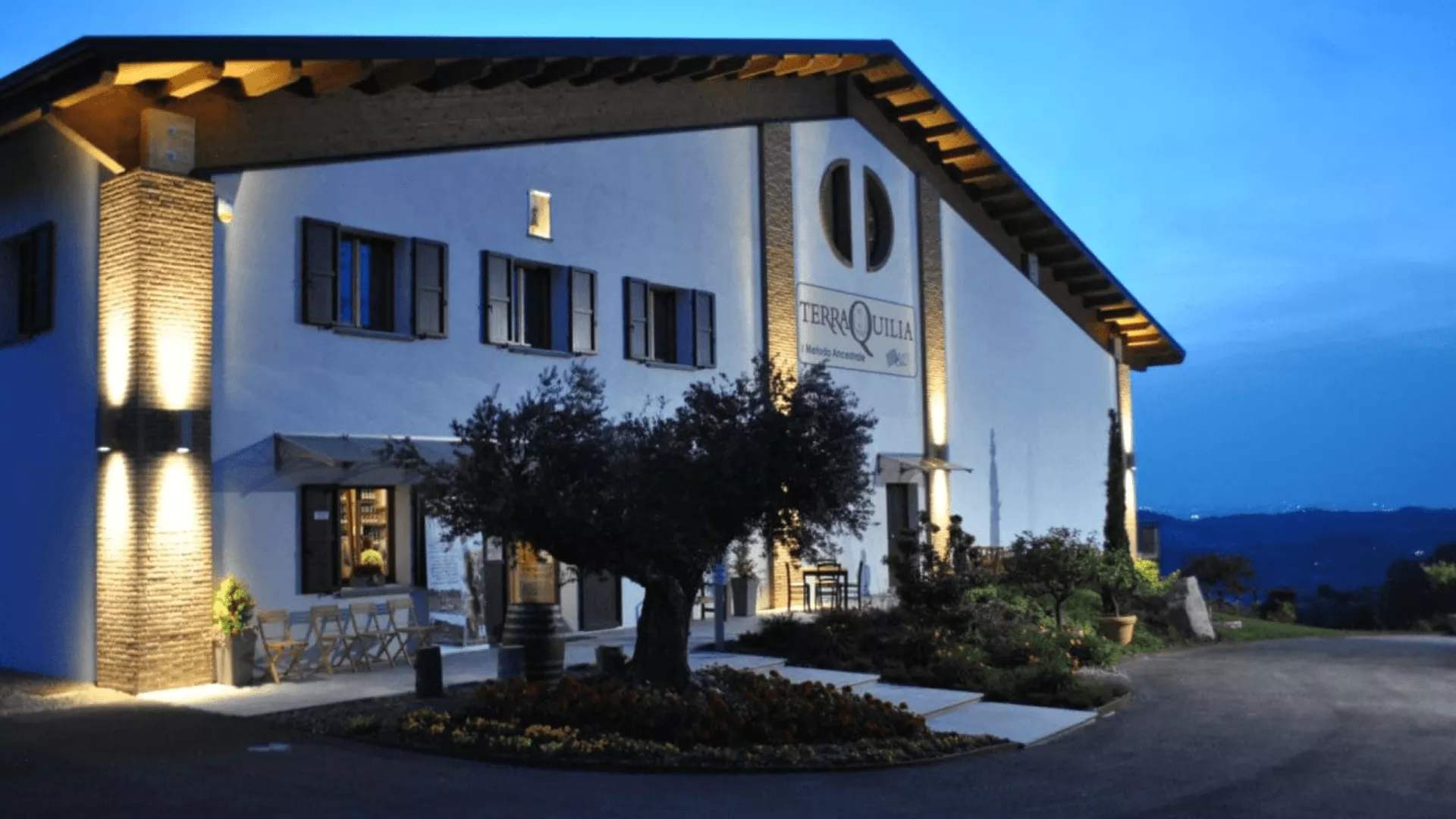 Immagine Dal territorio al vino 2