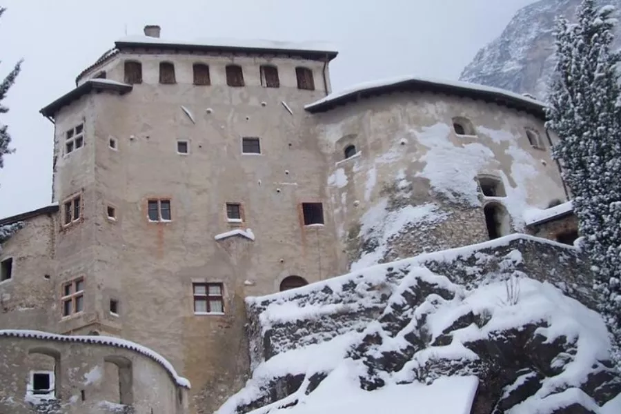 Immagine Castel Pietra 8 Immagine Castel Pietra 8