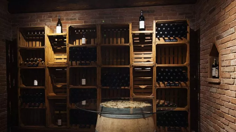 Immagine visita Degustazione classica cantina Cantina Pomario