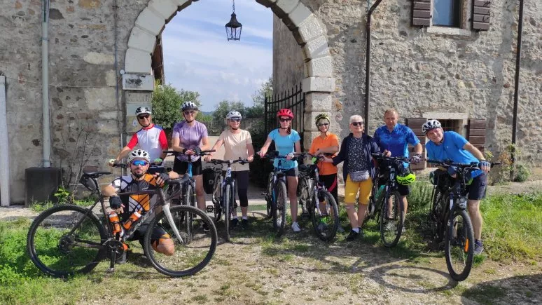 Immagine visita BIKE-TOUR IN DEN WEINBERGEN UND VERKOSTUNG IN DER KELLEREI Immagine visita BIKE-TOUR IN DEN WEINBERGEN UND VERKOSTUNG IN DER KELLEREI