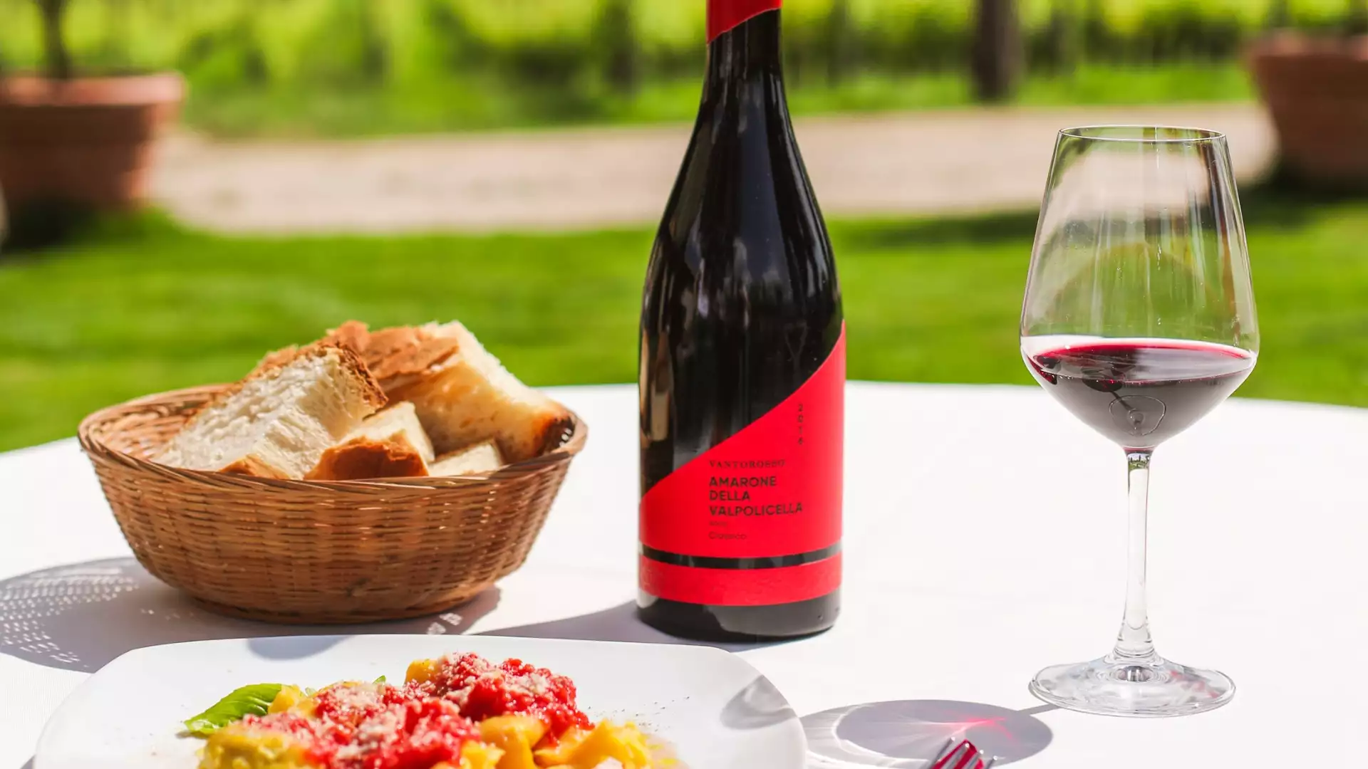 Immagine visita The Triumph of the Senses cantina Vantorosso