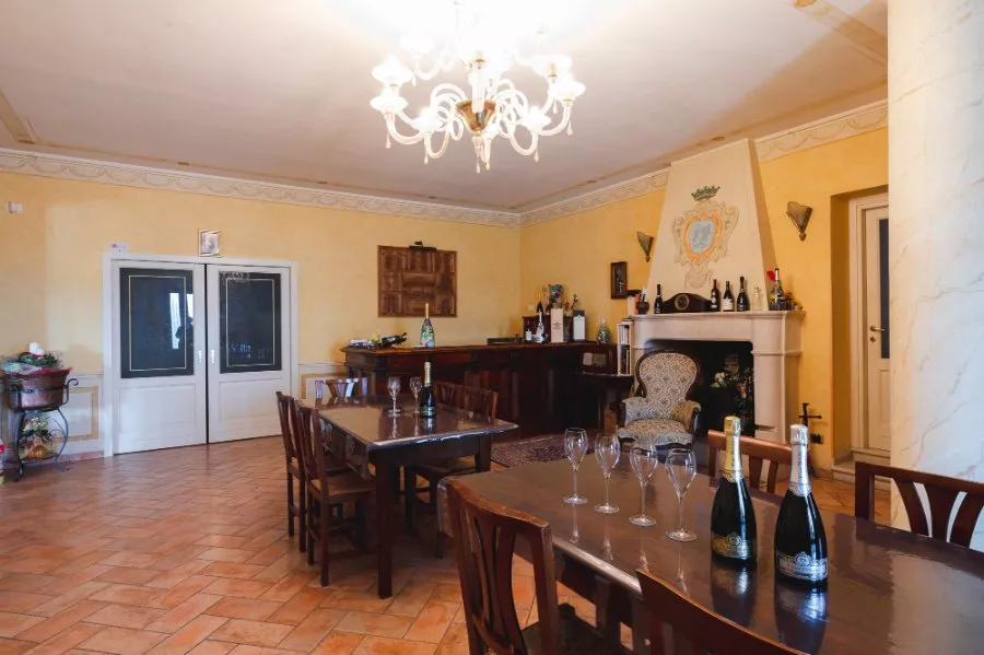Immagine Cantina Vigna Dorata 11 Immagine Cantina Vigna Dorata 11