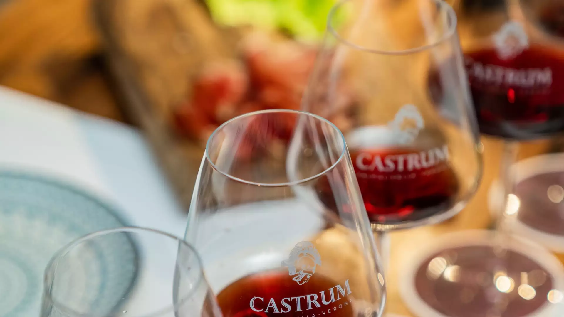 Immagine visita Evening tasting at the bistro - Classic Long Trip cantina Castrum Winery 