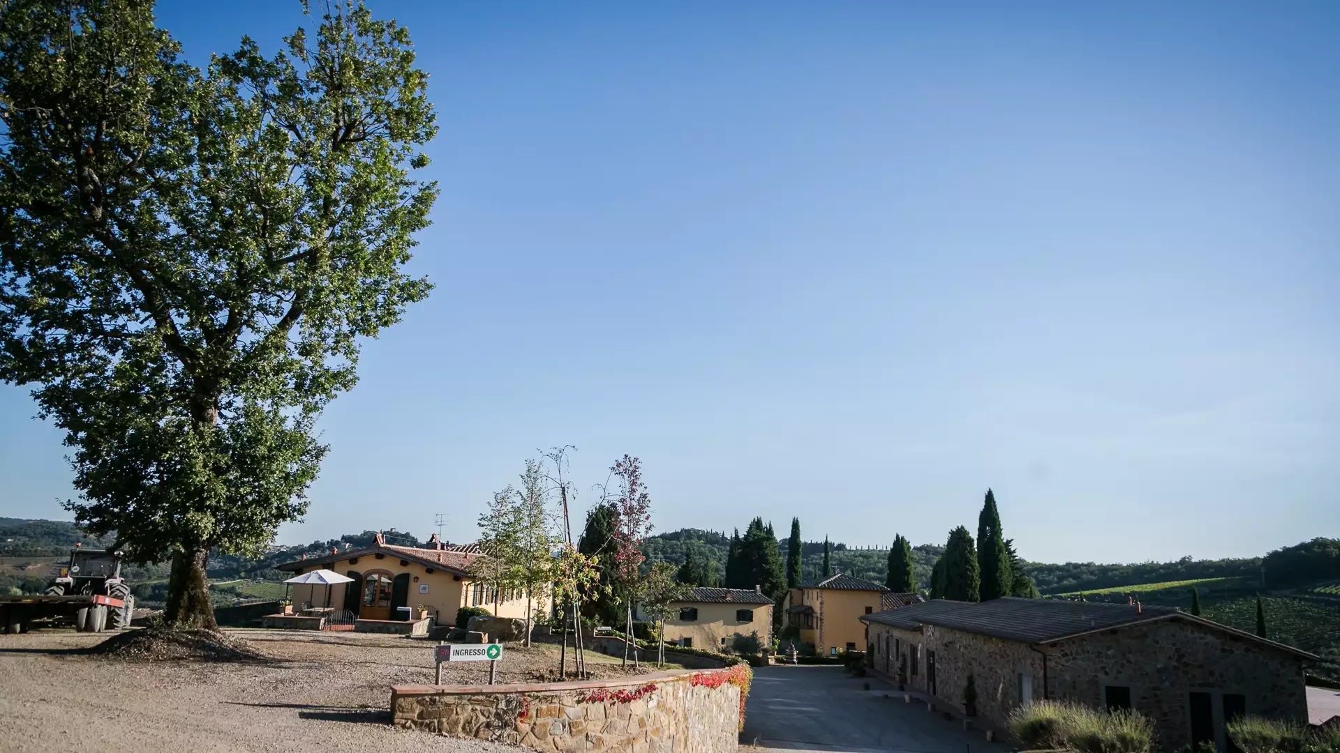 Immagine Gran Tagliere Toscano, Tour delle cantine, Degustazione vini 2 Immagine Gran Tagliere Toscano, Tour delle cantine, Degustazione vini 2